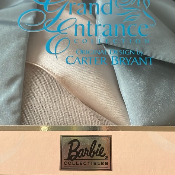 2000 Grand Entrance Barbie by Carter Bryant 1st in Series - Picture 8 of 12